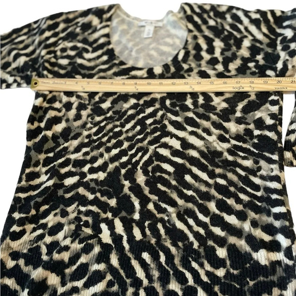 WHBM animal print sweater - Picture 5 of 7